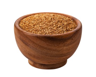 Kabın içindeki kuru sebze lifleri kırpma yolu olan beyaz arka planda izole edilmiş.