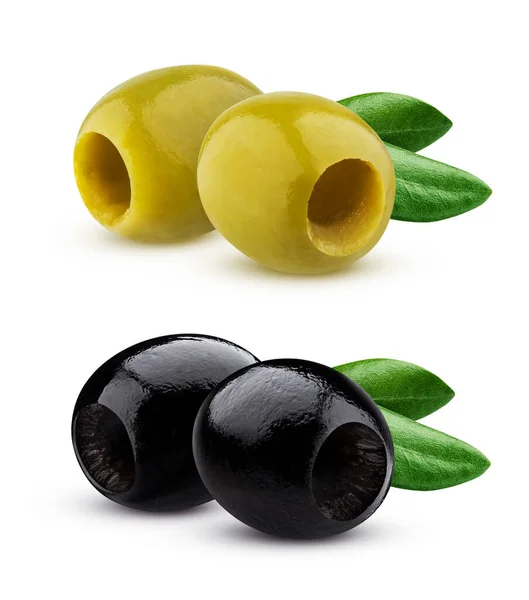 Aceitunas de hueso negro y verde aisladas sobre fondo blanco — Foto de Stock