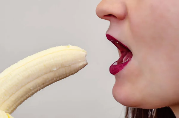 Fragment Woman Face Lips Preparing Eat Banana Sexual Connotation — Stock Photo, Image