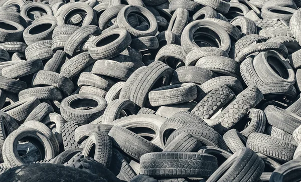 Landfill Old Car Tires Torn Spoiled Abandoned — Φωτογραφία Αρχείου