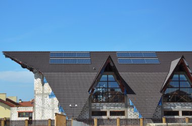  Güneş enerjili su ısıtma panelleri. Güneş enerjili su ısıtma sistemleri güneş panelleri, koleksiyoncular, senin çatıya monte denilen kullanın. 