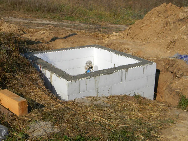 Construcción Nuevo Pozo Agua Con Aislamiento —  Fotos de Stock
