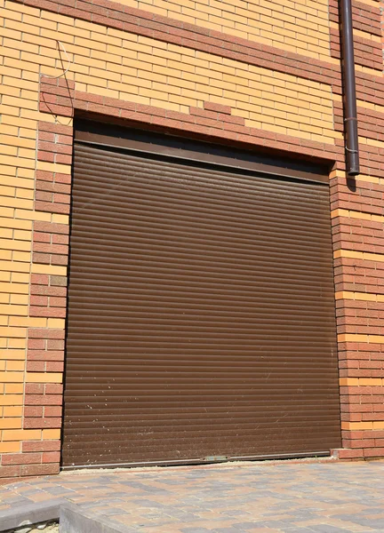 Bramy Garażowe Drzwi Garażowych — Zdjęcie stockowe