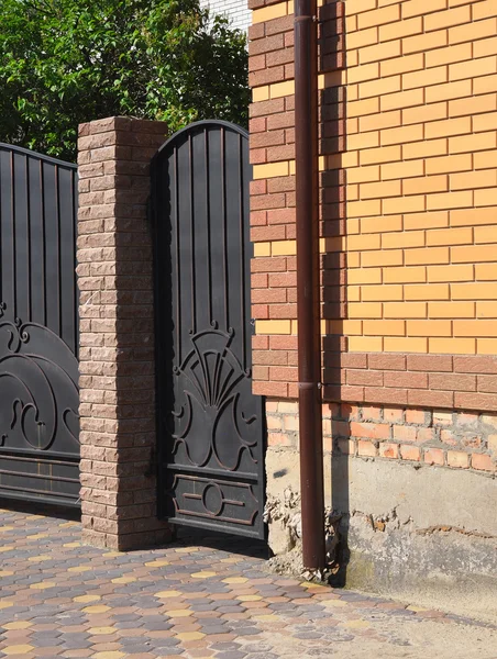Fence Door Installation Metal Fence — Stock Photo, Image