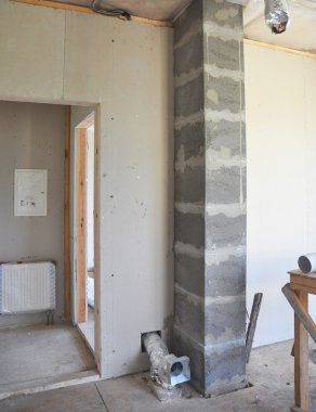 Yeni modüler baca Ponza taş bloklarla inşa.