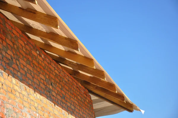 Layout Installation Roof Rafters Eaves New Commercial Residential Construction Project — Stock Photo, Image