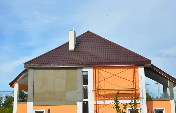 Repair Rural House Balcony Eaves Windows Chimney Metal Tile Roofing — Stock Photo, Image