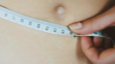 İnce kız ölçü bel ölçüsü bant ölçüsü ile. Şekil. Şekil. İncelik. Fitness