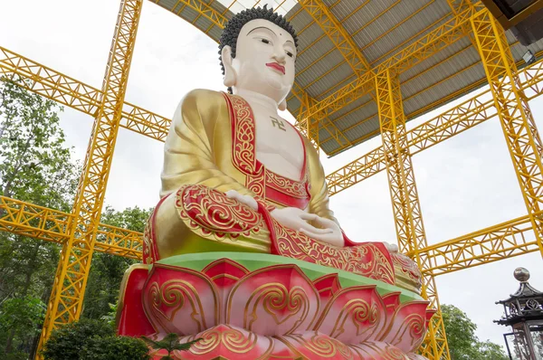 La grande statue de Bouddha — Photo