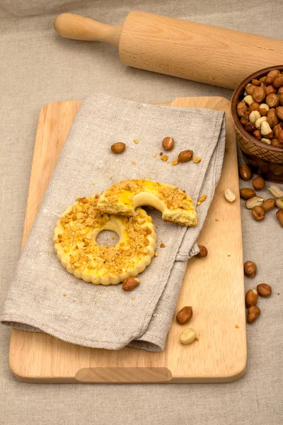 Ezilmiş fıstık, ev yapımı kek