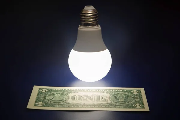 Светящаяся Светодиодная Лампа Долларовая Купюра Тёмном Фоне Бизнес Сбережения Современные — стоковое фото