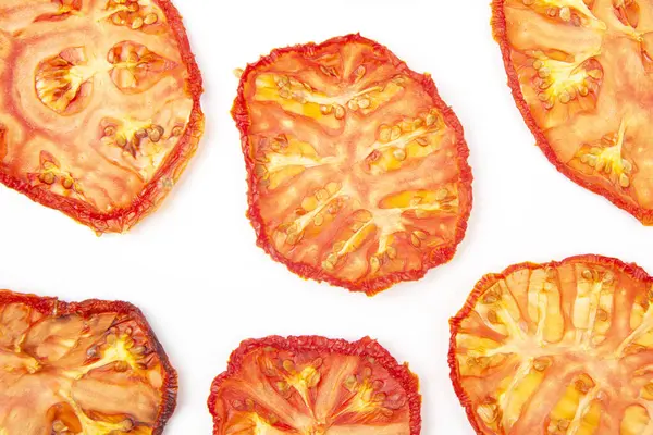 一片白底干番茄片 维生素素食 — 图库照片