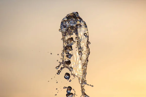 Drops Falling Water Fountain Evening Sky Natural Textures Backgrounds — Stock Photo, Image