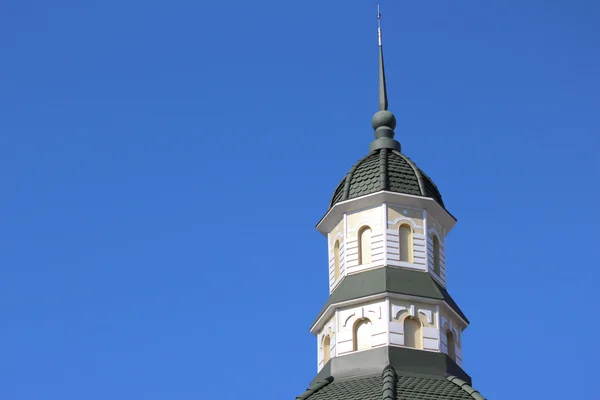 Spire of the tower against the sky — Stock Photo, Image