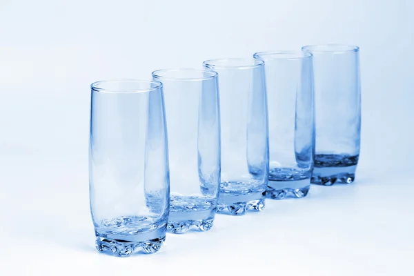 5 青の明るい青の背景と透明なガラス — ストック写真