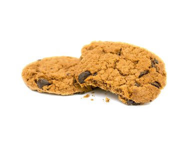 Çerezler ve kırıntılar beyaz arkaplanda izole.