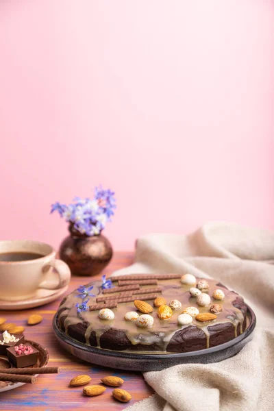 Gâteau Brownie Chocolat Fait Maison Avec Crème Caramel Amandes Avec — Photo