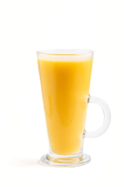 一杯橙汁 在白色背景上隔离 健康的饮料概念 侧视图 — 图库照片