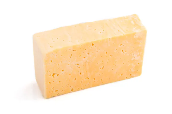 白色背景上孤立的一片黄色奶酪 — 图库照片