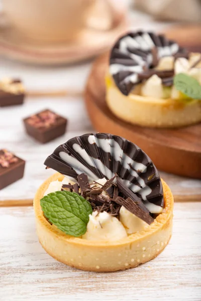 Tartelettes Sucrées Chocolat Crème Fromage Avec Tasse Café Sur Fond — Photo