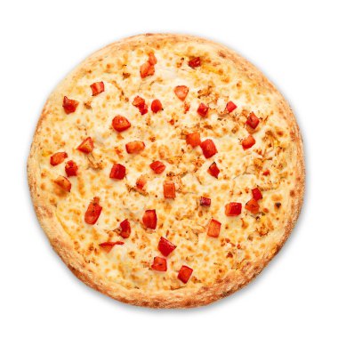 Sosisli pizza ve beyaz arka planda kırmızı soğan. Güzel manzara. Çok kaliteli fotoğraf..