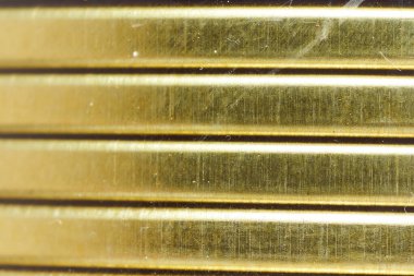 Teneke kutular için çelik kapaklar. Makro etkisi. Güzel arka plan. Altın arka plan. Yüksek kalite fotoğraf