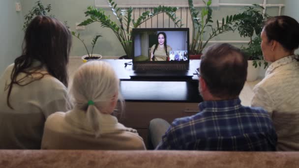 Videó Chatelés Otthonról Ember Kommunikál Videó Linken Keresztül Otthonról Egy — Stock videók
