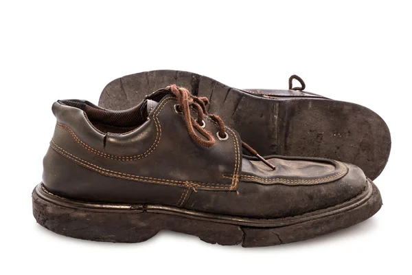 Staré boty - zátiší pár hnědých kožených bot staré a špinavé — Stock fotografie
