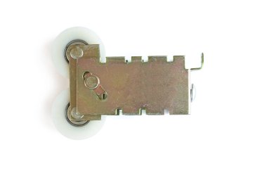 Plastik tekerlek, bu tekerlekler cam sürgülü kapılara ya da pencerelere monte edilmiştir..