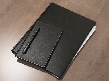 Ahşap doku kağıtlara için klasör