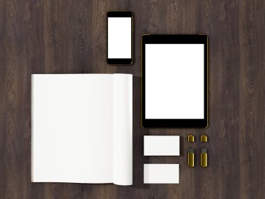 Açık dergi, tablet, boş bir beyaz sayfa mockup vintage ahşap yüzey üzerinde kartvizit kapak