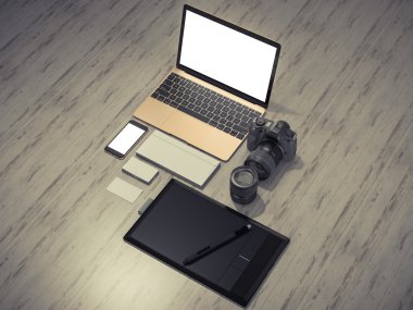 Tasarımcı aksesuarları ve becerikli alet üstünde tahta arka plan vintage tarzı