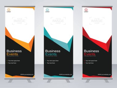 Ticari afişler asılıyor Standee bayrağı modern pankartın şablonu.