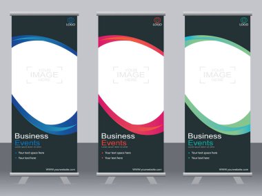 Ticari afişler asılıyor Standee bayrağı modern pankartın şablonu.