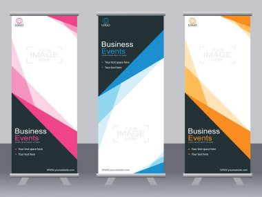 Ticari afişler asılıyor Standee bayrağı modern pankartın şablonu.