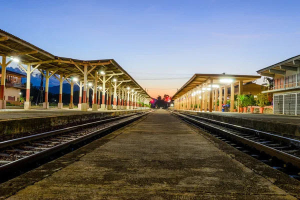 Järnvägsstation — Stockfoto