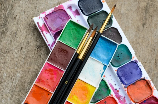 Gebruikte aquarel paintbox — Stockfoto