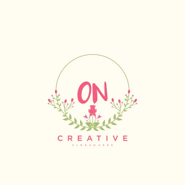 Beauty Vector Logo Iniziale Calligrafia Logo Art Design Firma Iniziale — Vettoriale Stock