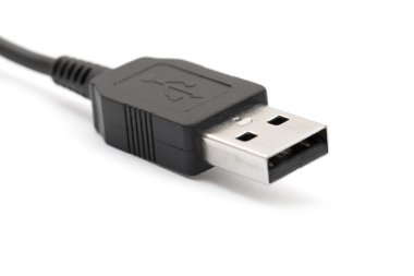 Whit üzerinde USB kablosu