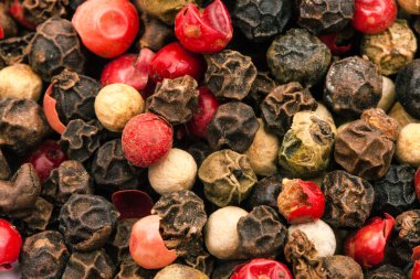 Bitki ve baharat seçimi, kapa çeneni.