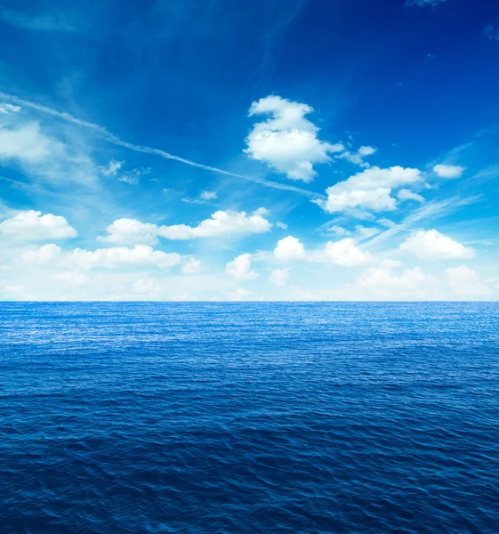 Doskonałe Niebo Ocean — Zdjęcie stockowe