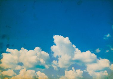 bulutlar vintage gökyüzü arka plan olarak