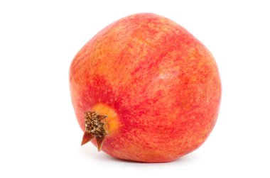 Beyaz arkaplanda izole edilmiş nar