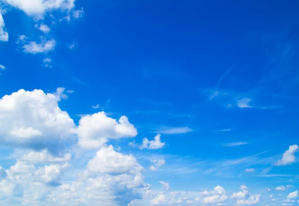 Wolken Blauwe Lucht Stockafbeelding