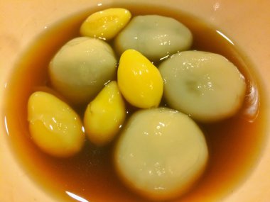 Ginkgo ile zencefil çay siyah susam hamur tatlısı