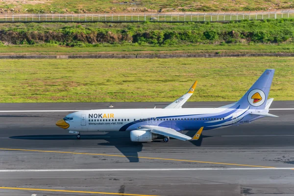 NokAir avgick på Phukets flygplats — Stockfoto
