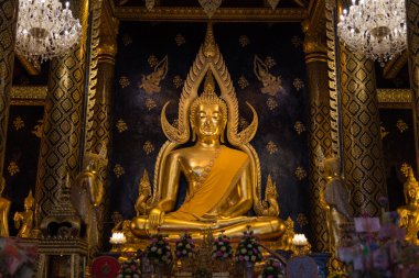 Chinnarat Buda heykeli