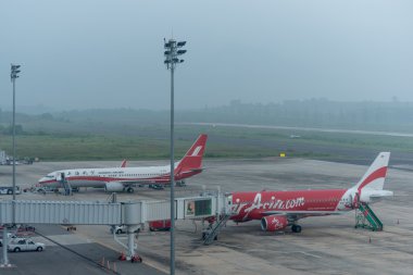 Krabi airport adlı pus