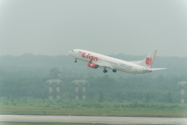 Krabi airport, pus içinde Tay aslan hava havayolu çıkar