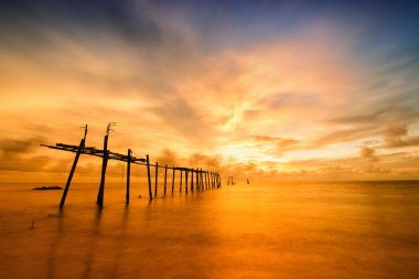 Sıcak ve yumuşak deniz Köprüsü